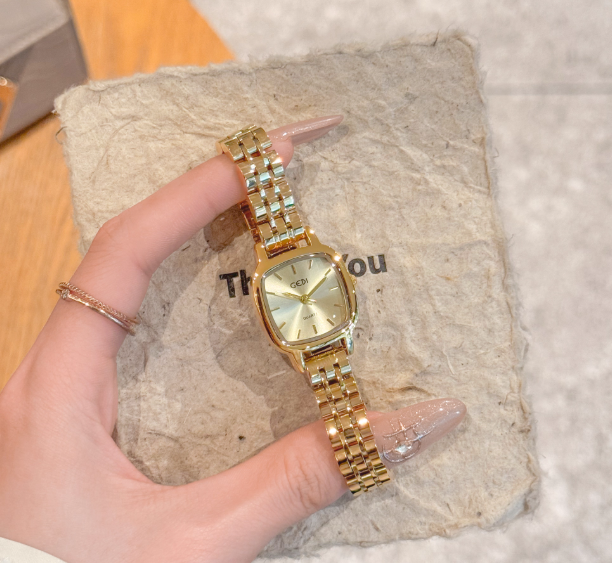 Minimalist square watch